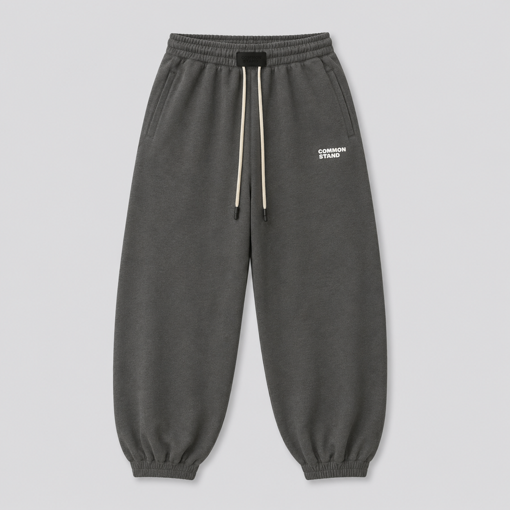 Common Stand — Pantalon de survêtement resserré, anthracite délavé — vue 1