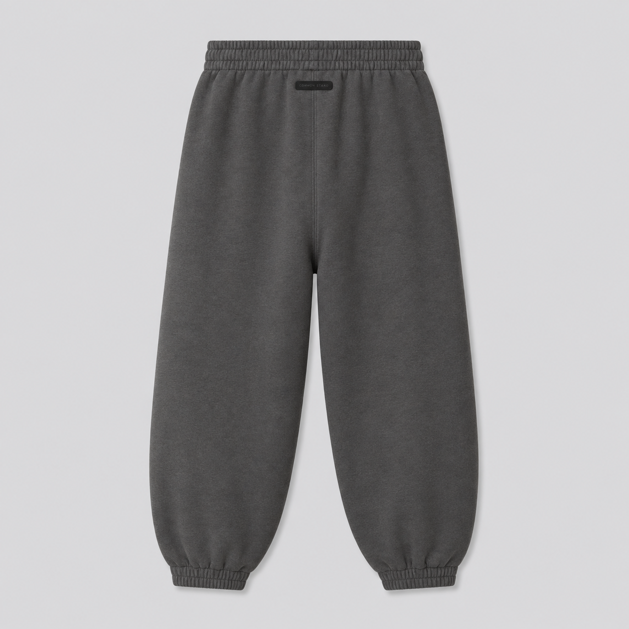 Common Stand — Pantalon de survêtement resserré, anthracite délavé — vue 2