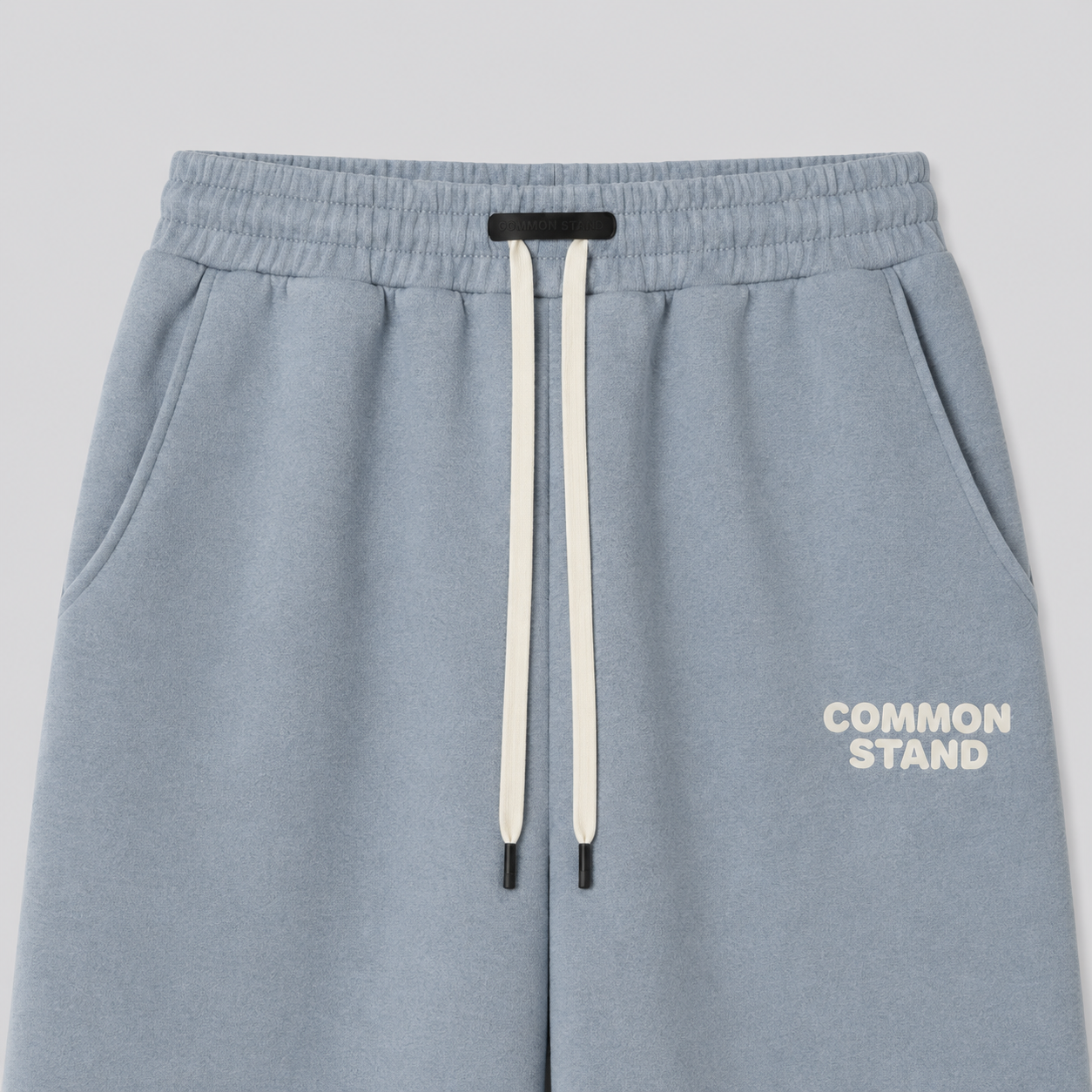 Common Stand — Pantalon de survêtement large, bleu gris — vue 3