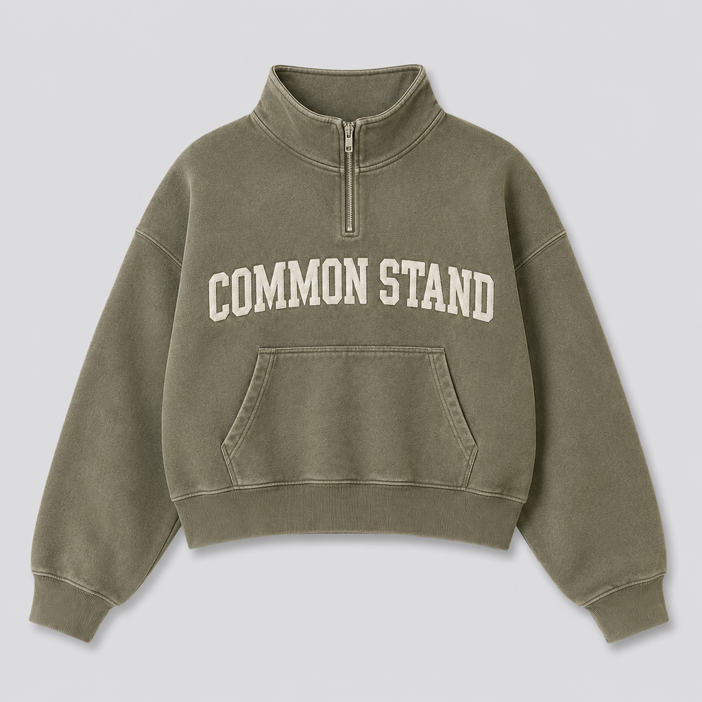 Common Stand — Sweat col zippé court, kaki délavé — vue 3